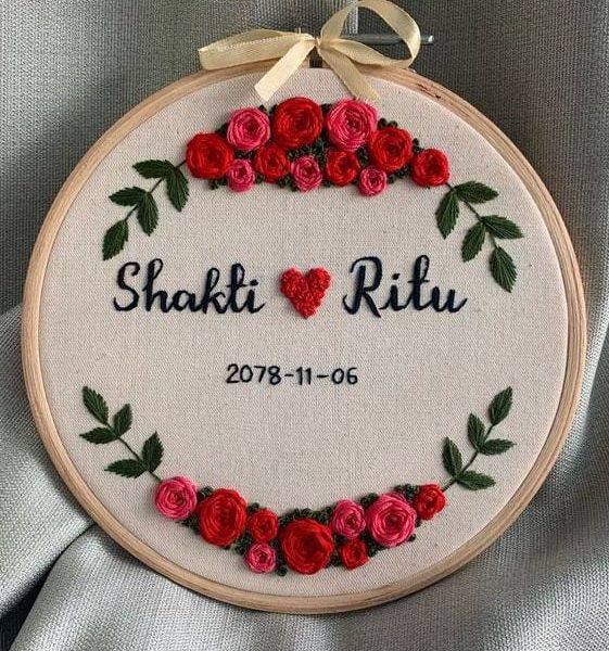 Personalized Embroidery Hoop Art – Couple Theme(Red)