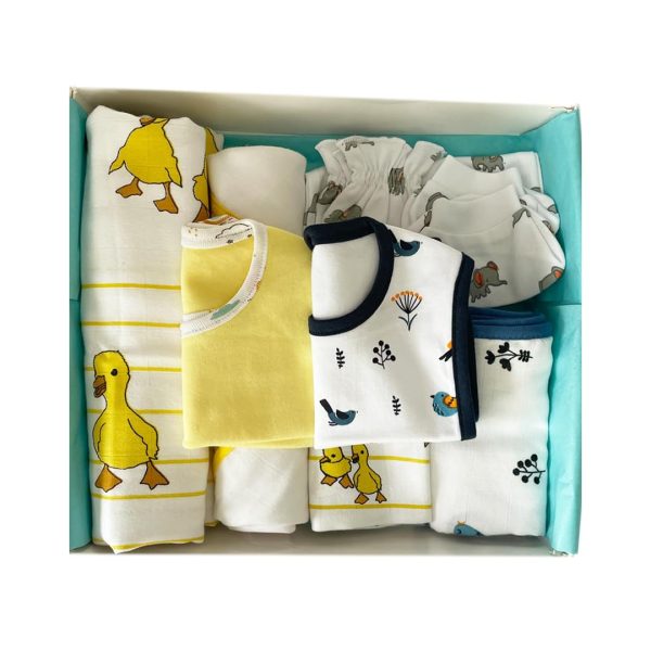 TINYLANE - Curated For You! Newborn Baby Products Gift Set (13 Pcs)
